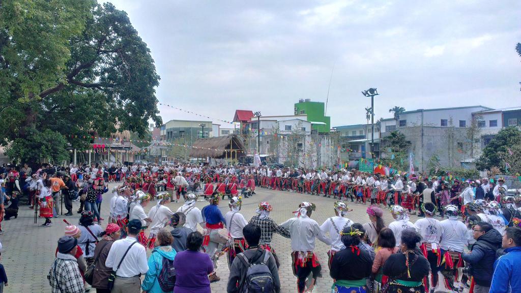 台東卑南公園民宿 T'ai-tung Exteriör bild